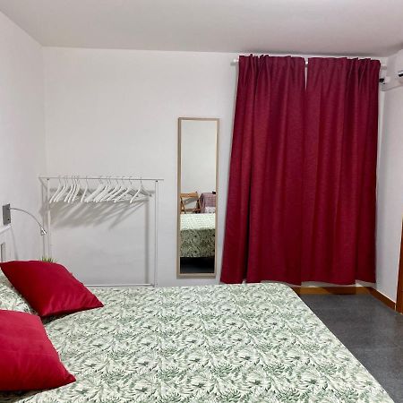 Pisani Apartment Bari Buitenkant foto